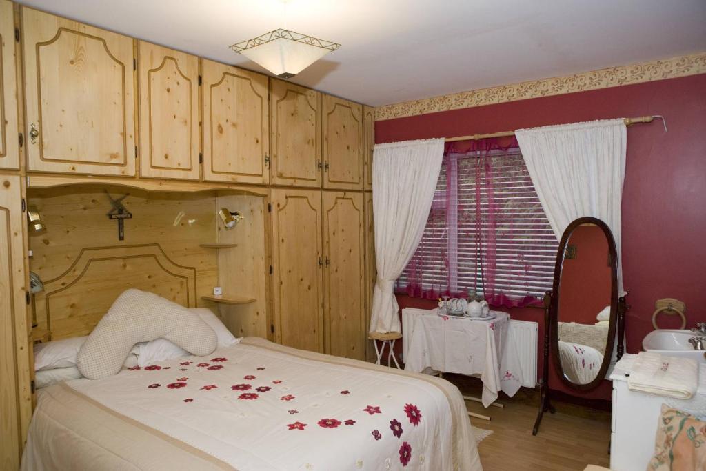 Redhills Fortview House חדר תמונה